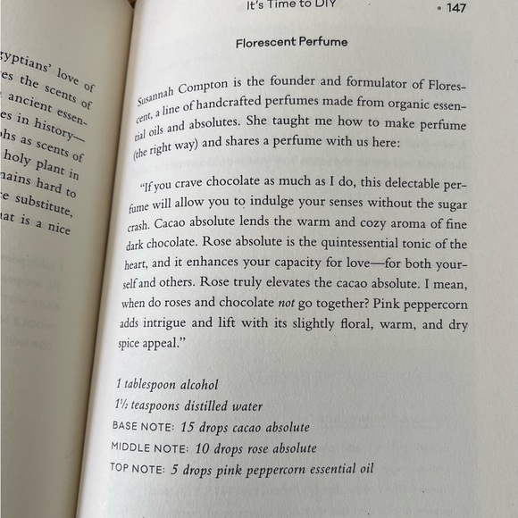 Just the Essentials : How Essential Oils Can Heal Your Skin, Improve Your Health - Picture 10 of 16